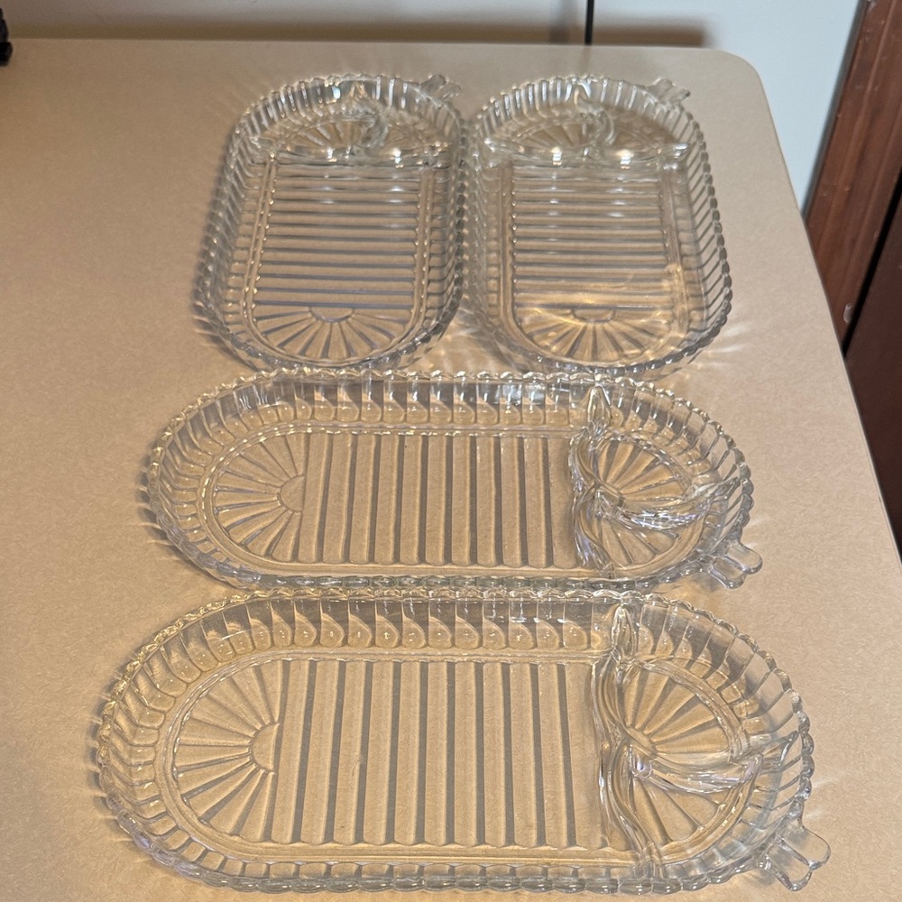 Vintage Anchor Hocking "Smoke and Sip” Luncheon Plates - 4 pieces